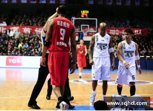 37000Cm威尼斯CBA与NBA达成历史性合作协议：未来五年互换球员 - 副本 (2)